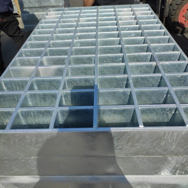 heavy duty steel grating platform